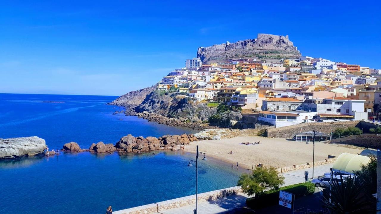 “Cielo E Mare”, Casetta Nel Cuore Del Borgo Antico / “Sky & Sea”, Charming In The Heart Of Old Village Castelsardo Exterior photo